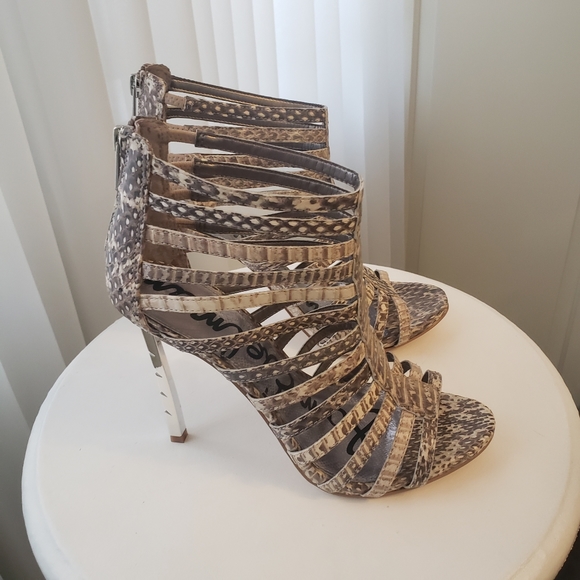 NEW Sam Edelman booties - Picture 3 of 8